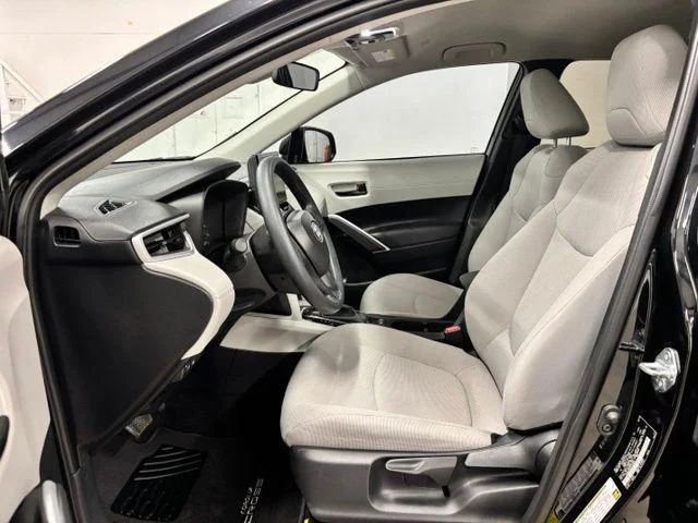 Used 2025 JET BLACK Toyota  image 17