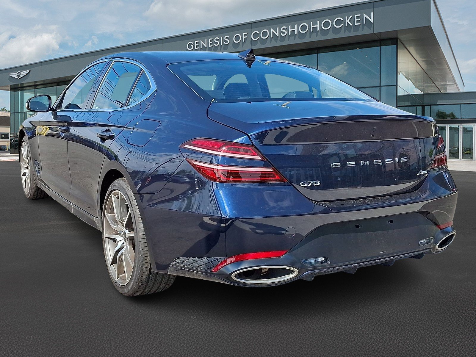 Certified Used 2026 Capri Blue Genesis 2.5T image 4