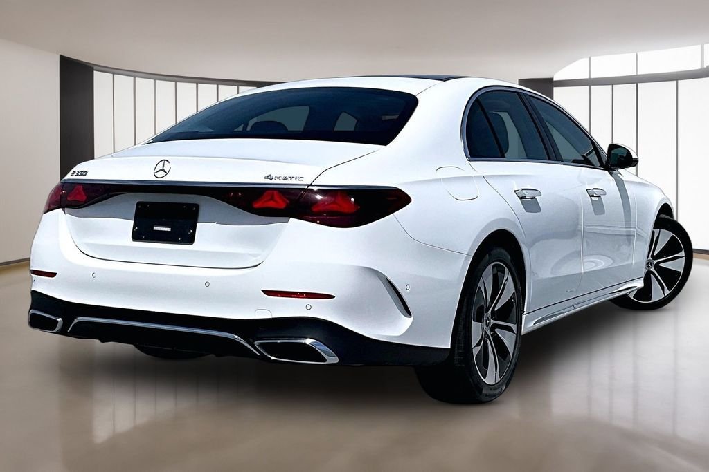 2025 Mercedes-Benz E-Class E350 - Photo 6