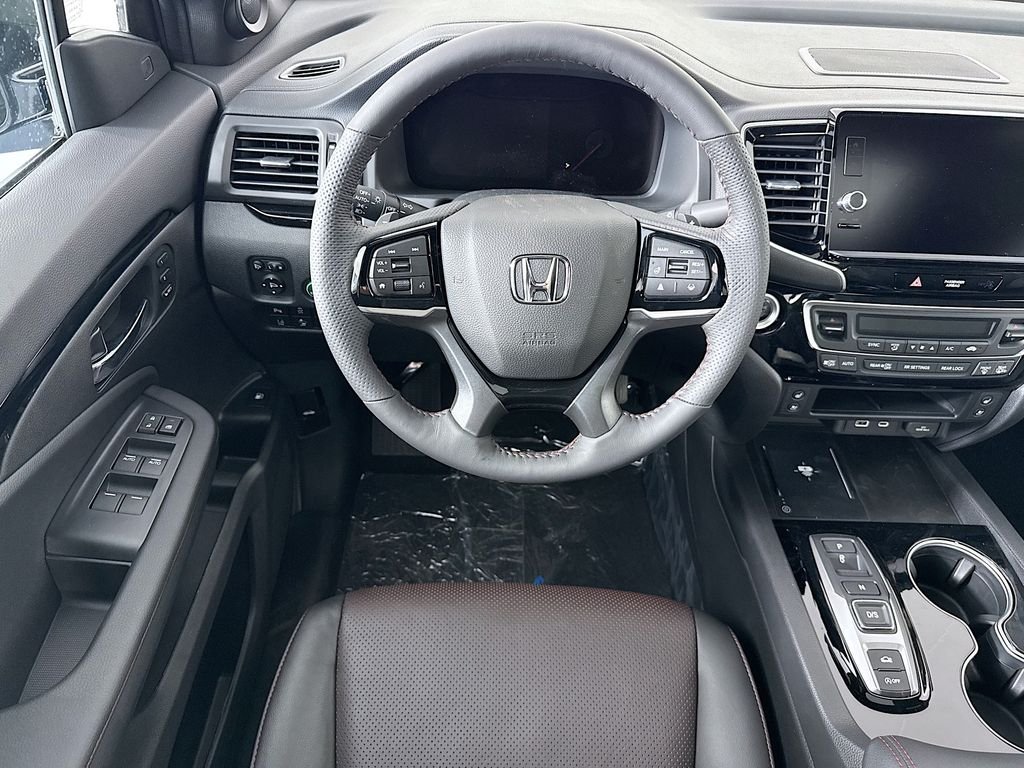 New 2026 Sonic Gray Pearl Honda Black Edition image 10