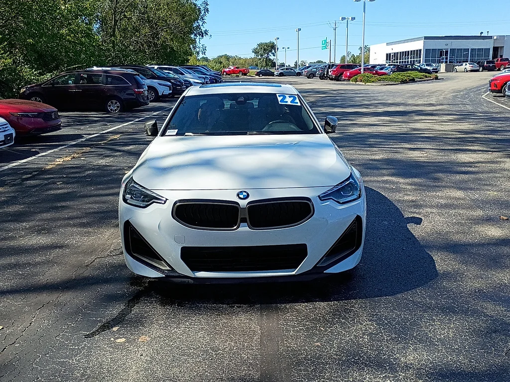 Used 2022 Alpine White BMW M240i xDrive image 8