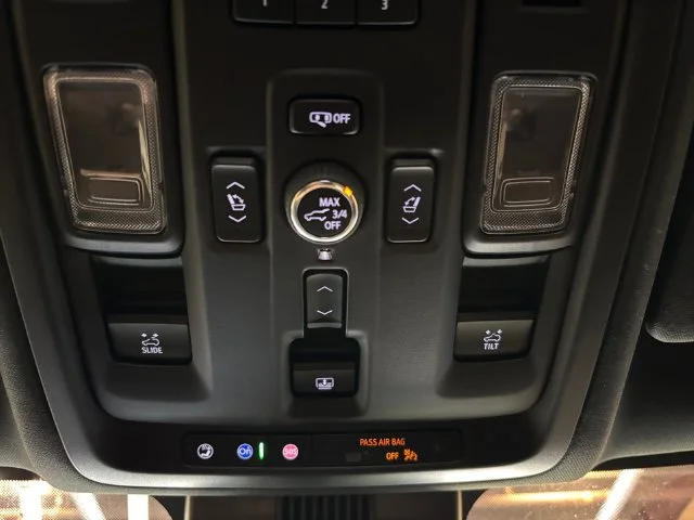 Used 2023 Silver GMC Denali Ultimate image 22