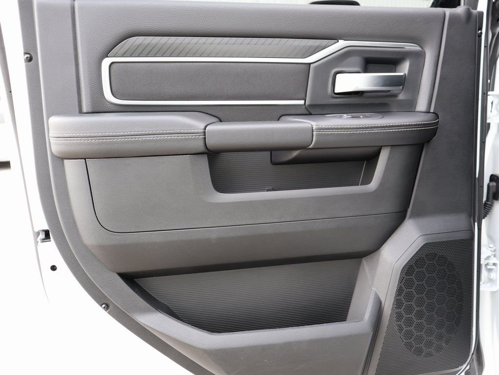 2026 RAM 2500 Big Horn - Photo 16