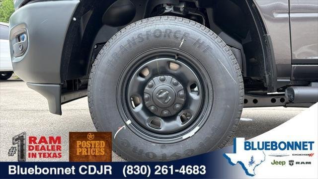 New 2026 Granite Crystal Metallic Clearcoat RAM TRADESMAN image 23