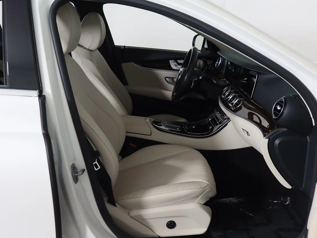 2022 Mercedes-Benz E-Class E350 - Photo 29