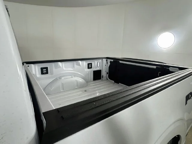 New 2026 Oxford White Ford Lariat image 26