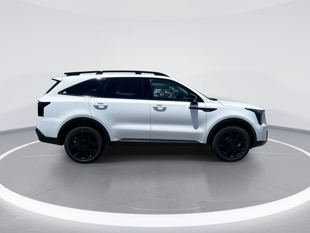 Used 2026 White Kia X-Line EX image 9