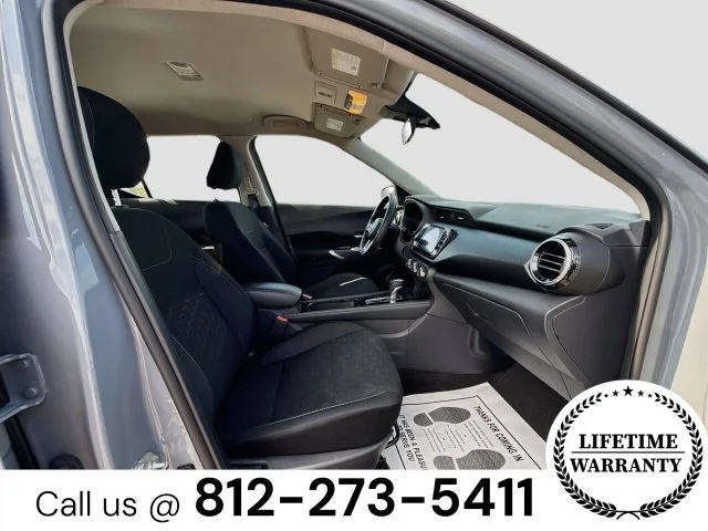 Used 2024 Gray Nissan SV image 24