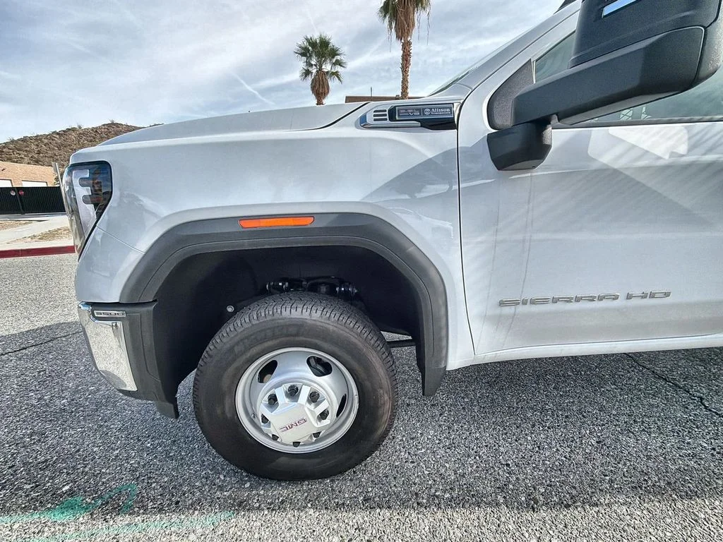 2025 GMC Sierra 3500HD Pro - Photo 29