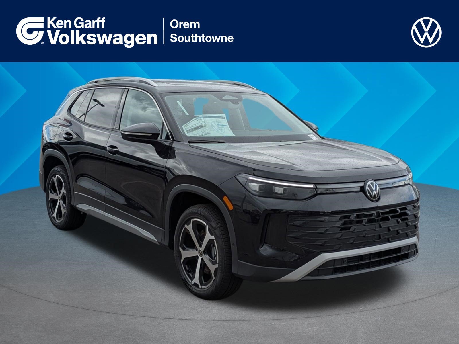 New 2026 Deep Black Pearl Volkswagen SE image 1