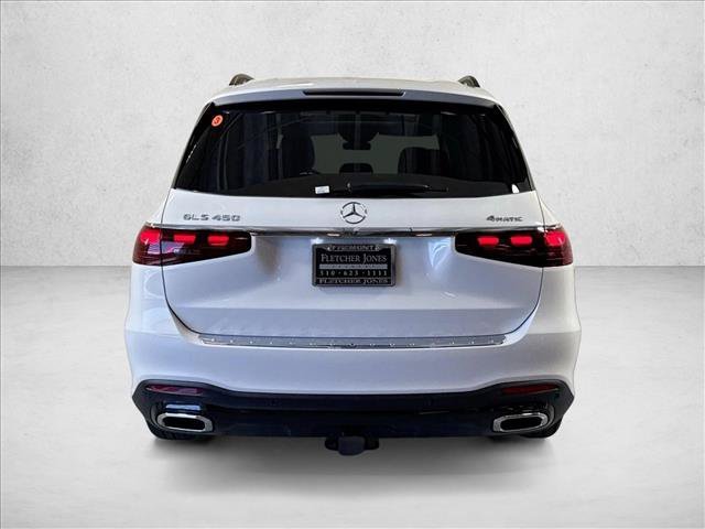 New 2026 MANUFAKTUR Moonlight White Metallic Mercedes-Benz GLS 450 image 36