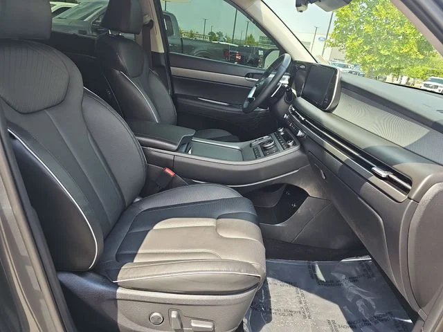 Used 2024 Gray Hyundai SEL image 10