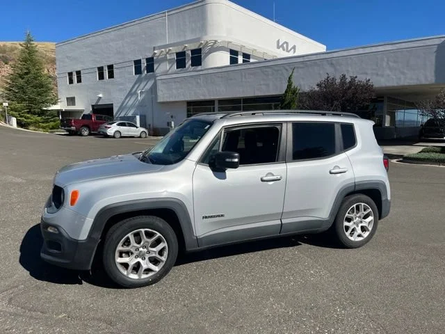 Used 2017 Glacier Metallic Jeep Latitude image 2