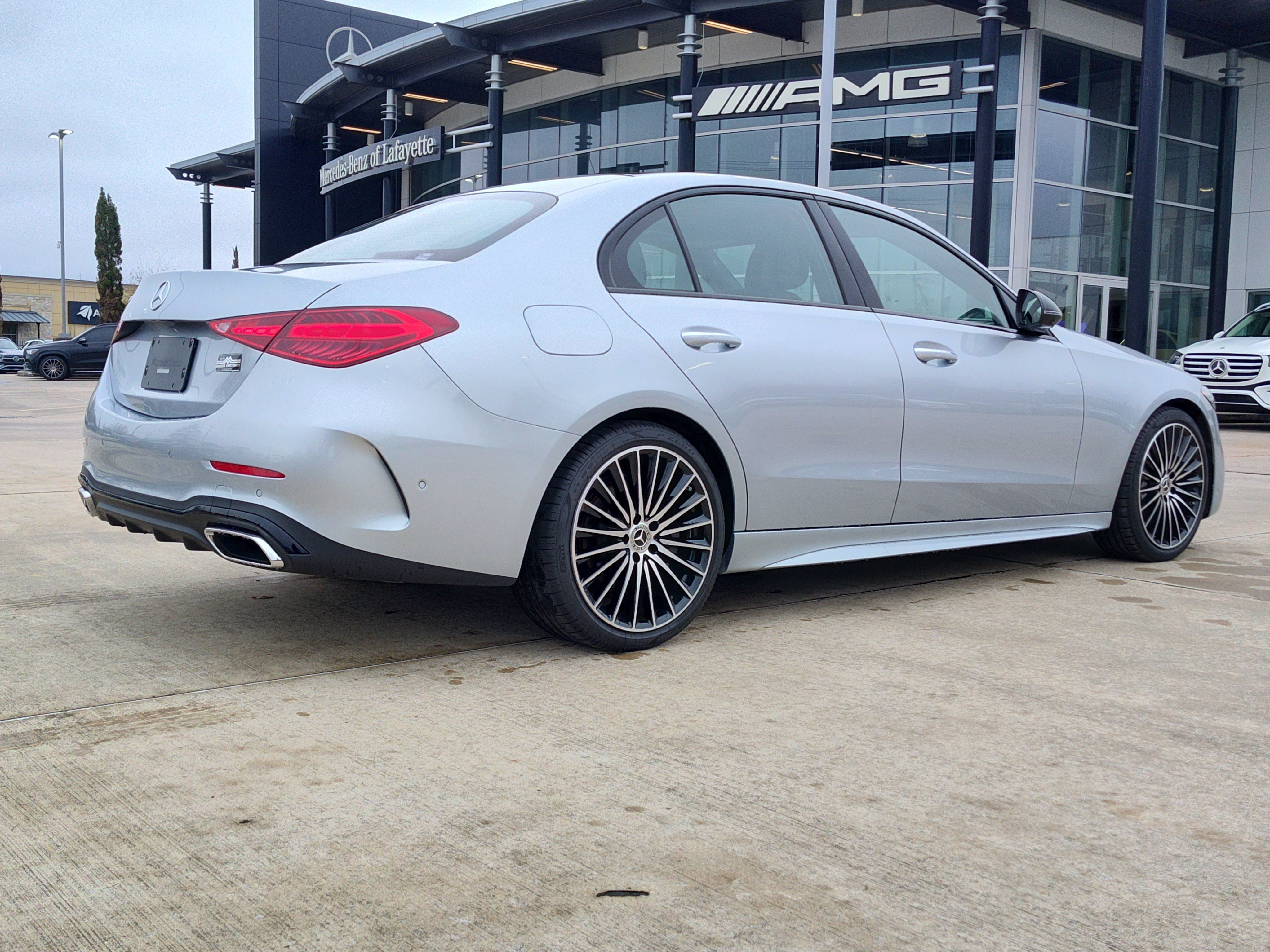 2025 Mercedes-Benz C-Class Sedan C 300 - Photo 34