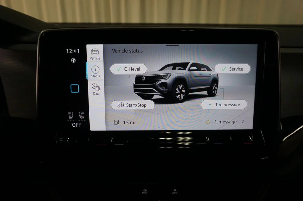 New 2026 White/off-white Volkswagen 2.0T SE w/Technology image 16