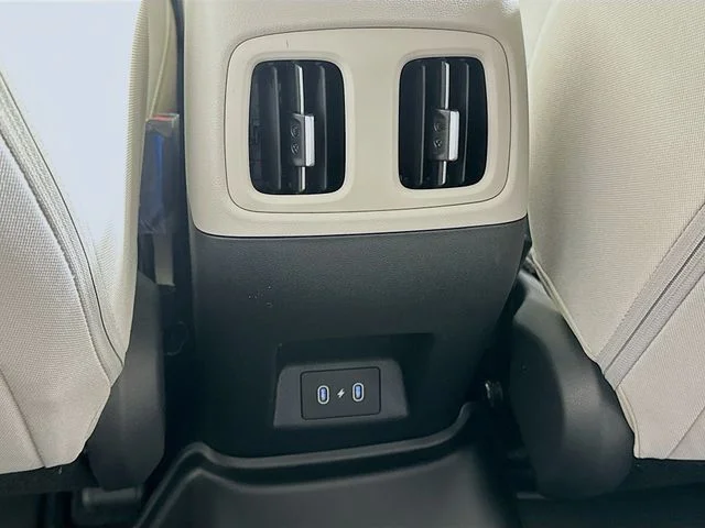 New 2026 Hyundai TUCSON SEL
