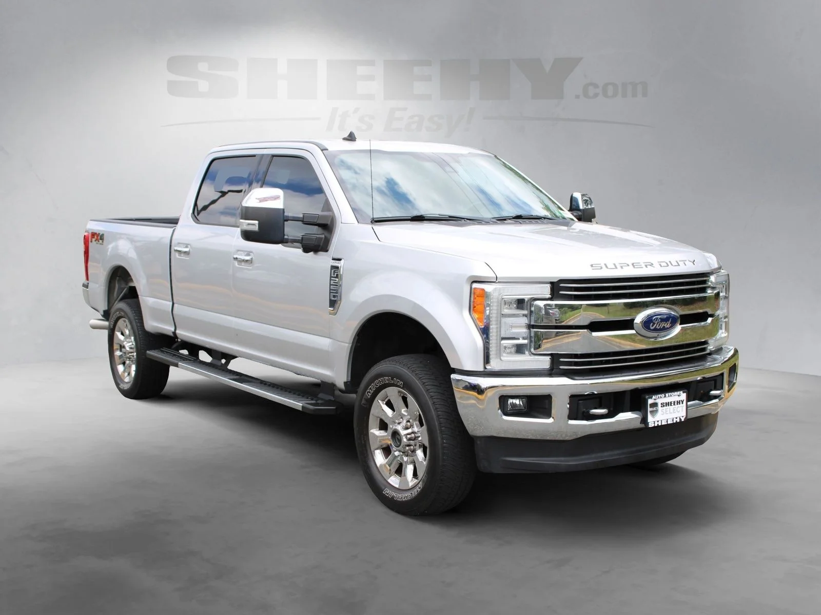 Used 2019 Silver Ford Lariat image 2