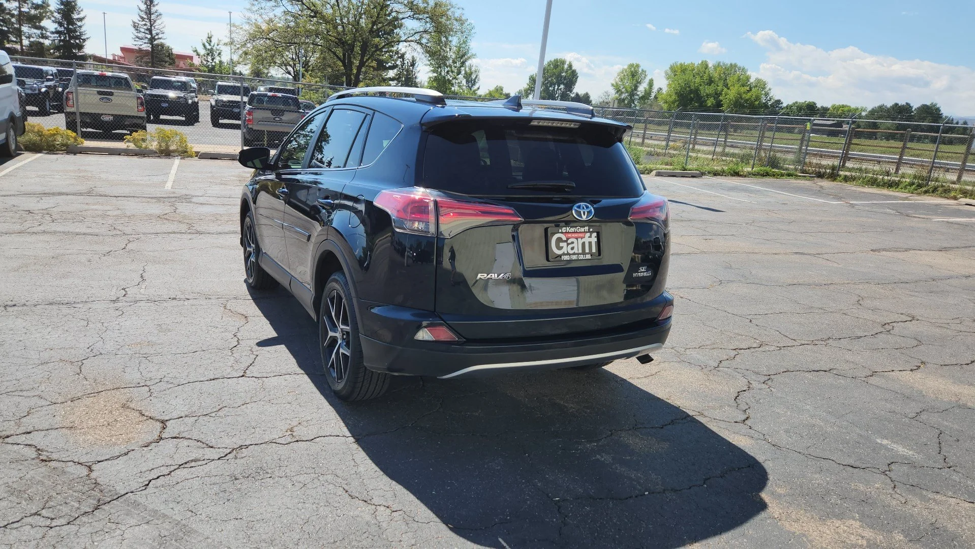 Certified Used 2017 Galactic Aqua Toyota SE image 6