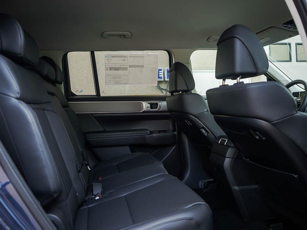 New 2026 Serenity White Hyundai SEL AWD image 39