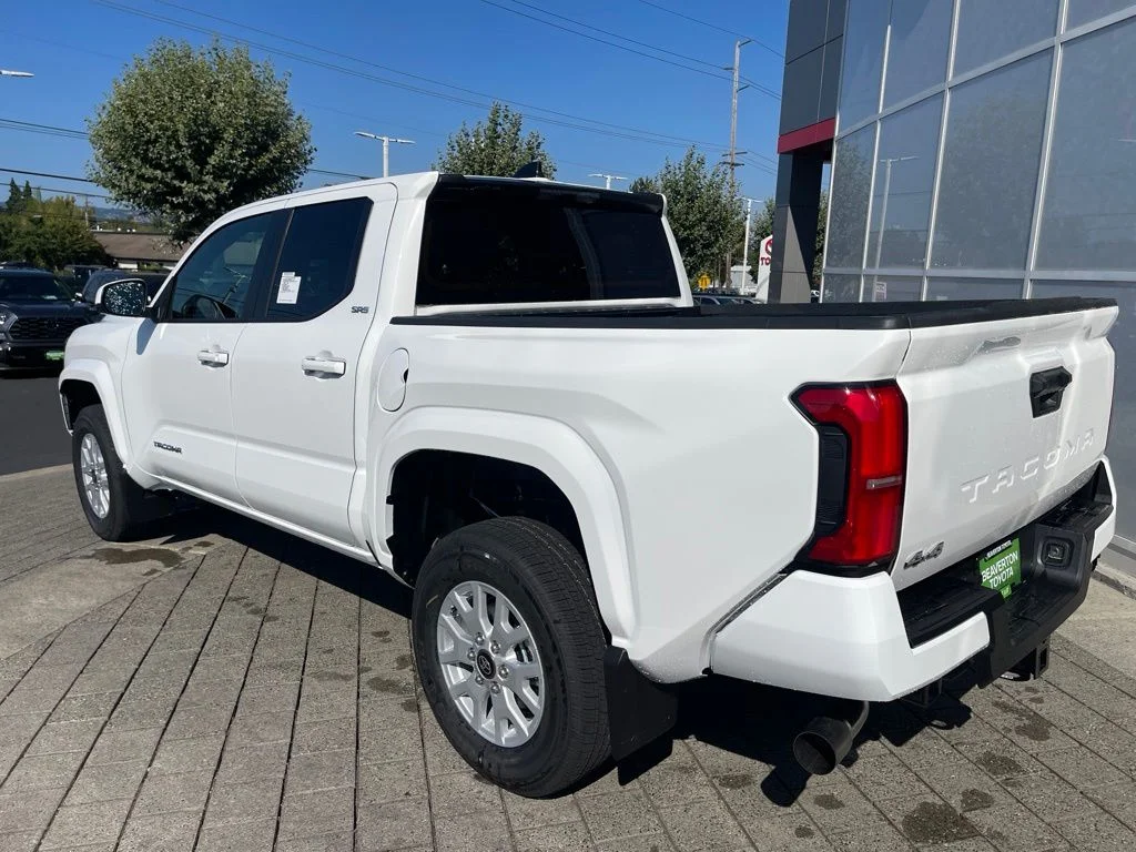New 2026 Ice Cap Toyota SR5 image 3