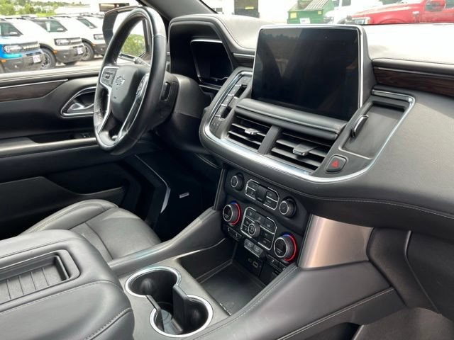 Used 2022 SATIN STEEL METALLIC Chevrolet Z71 image 25