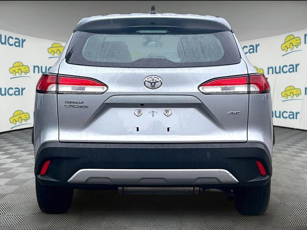 Certified Used 2022 Silver Toyota L image 5