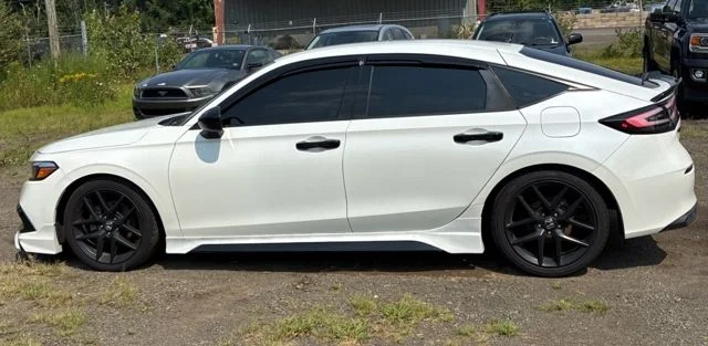 Used 2022 Platinum White Pearl Honda Sport image 2