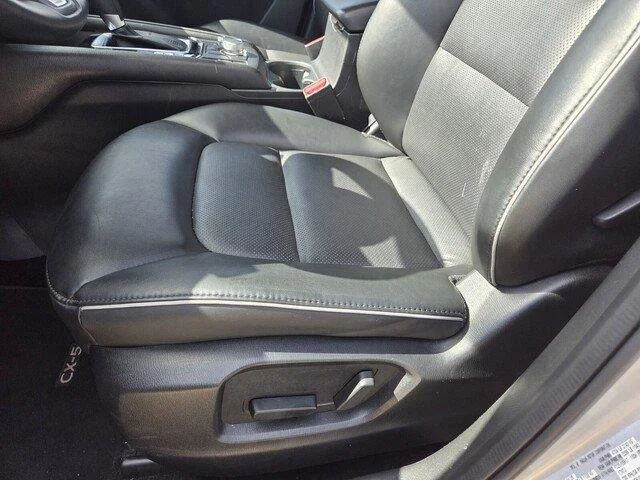 Used 2025 Platinum Quartz Metallic Mazda 2.5 S Select Package image 12