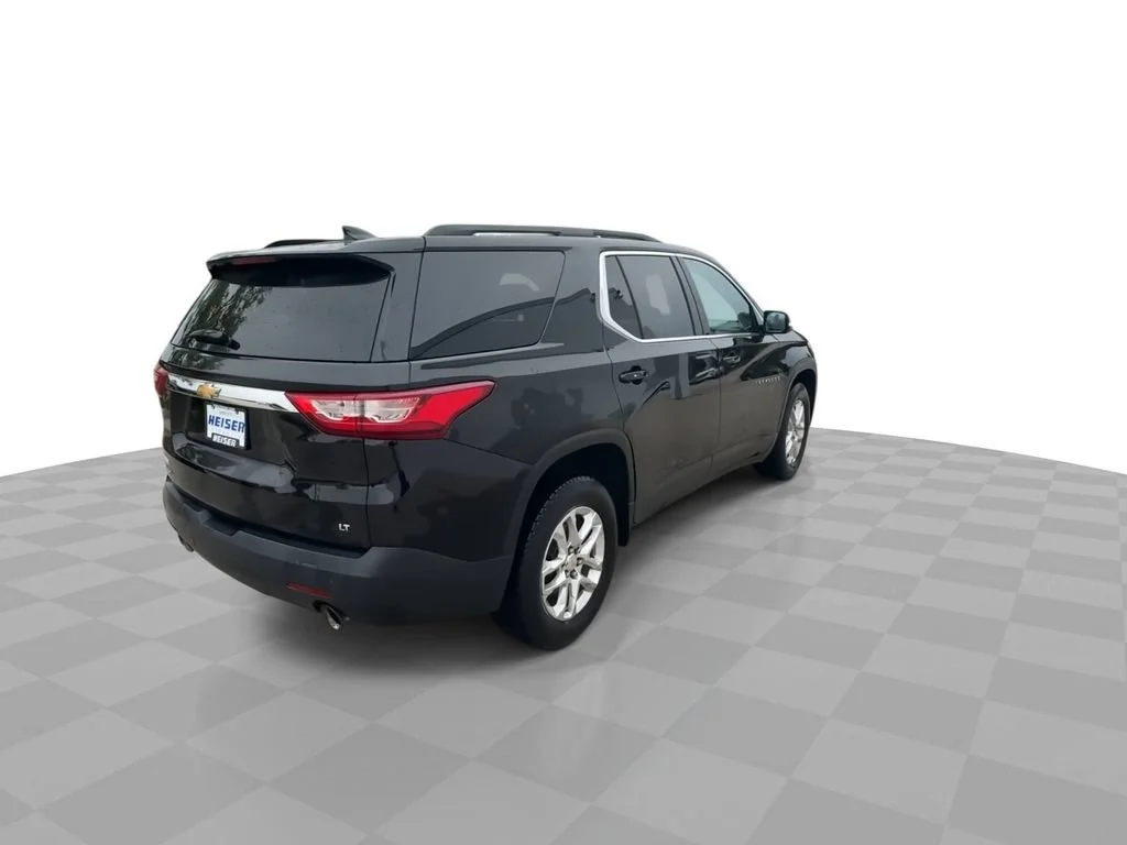 Used 2019 MOSAIC BLACK METALLIC Chevrolet LT Cloth image 8