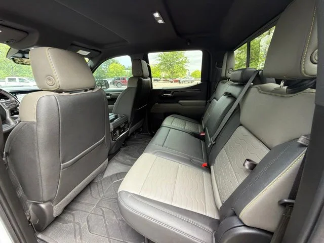 Used 2023 White Chevrolet ZR2 image 22