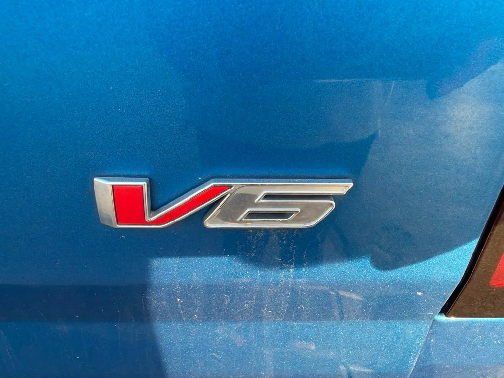 Used 2021 Blue Chevrolet LT image 8