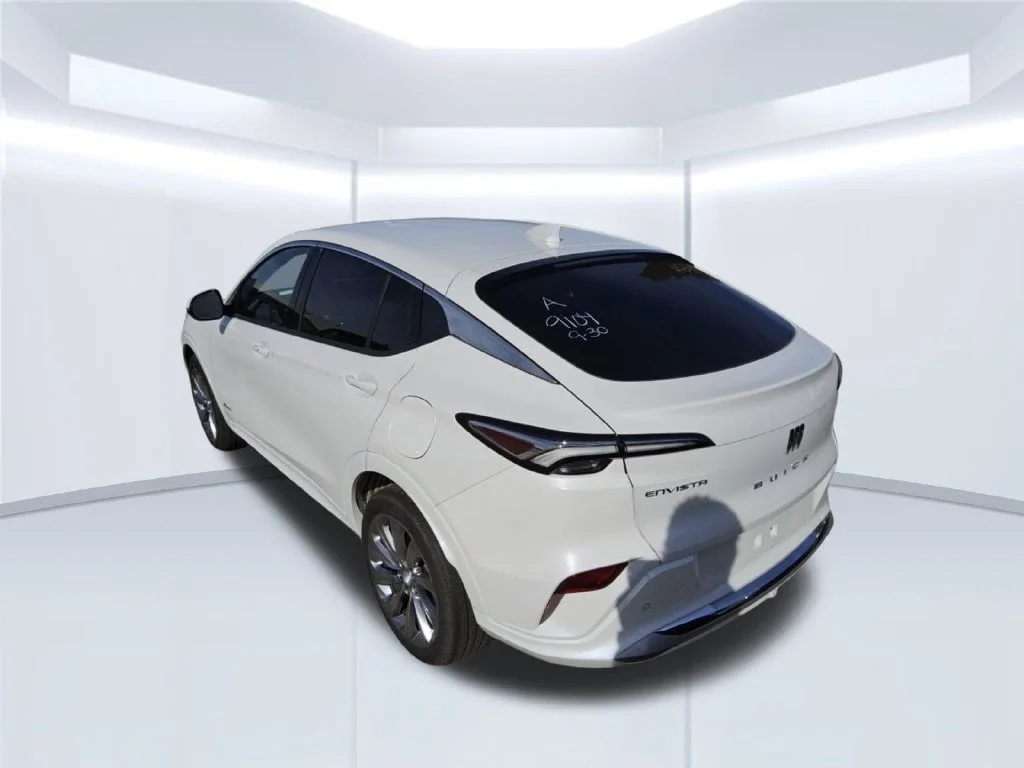 Used 2026 White Buick Avenir image 12