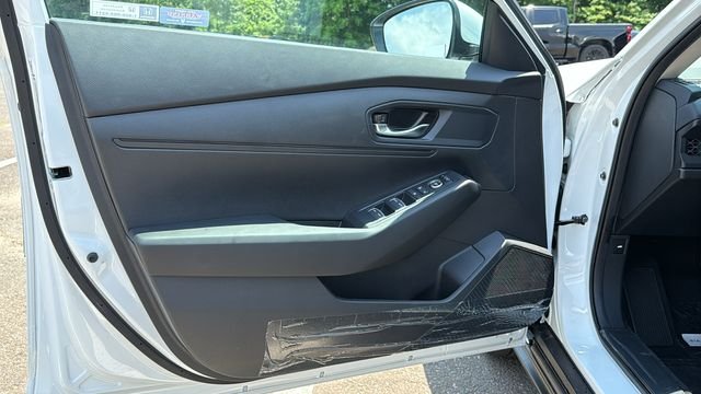 New 2026 Platinum White Pearl Honda LX image 9