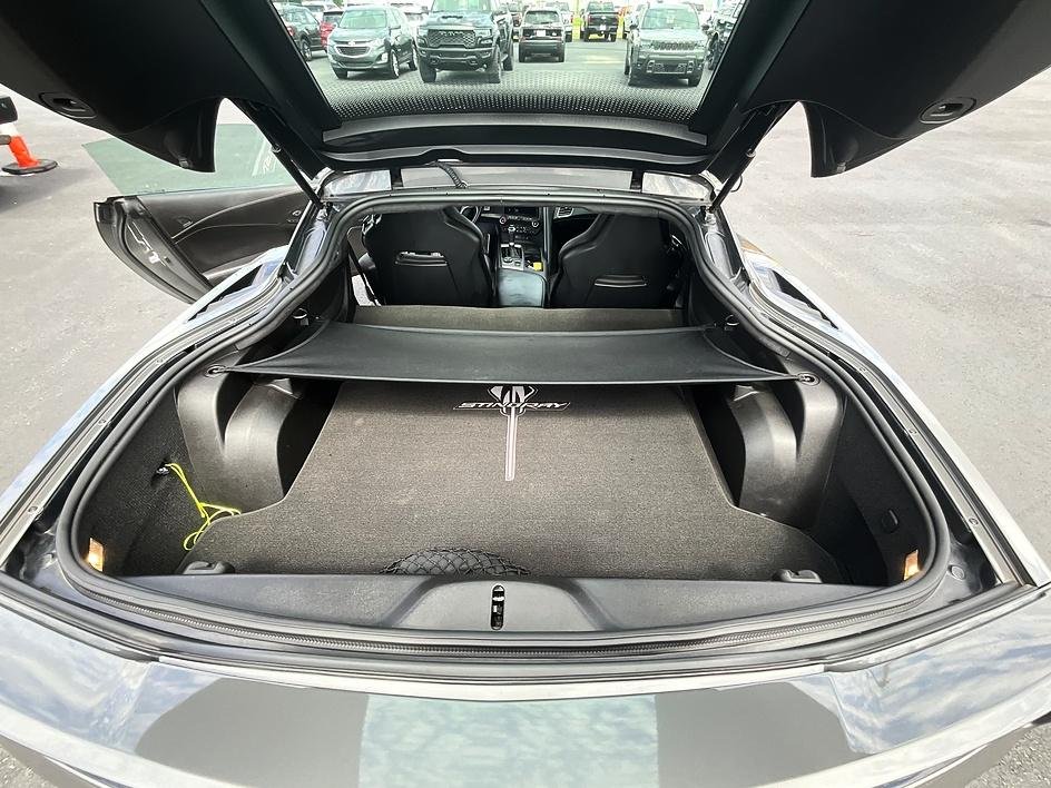 Used 2016 Gray Chevrolet Stingray Z51 image 7