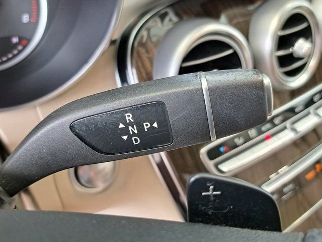 Used 2019  Mercedes-Benz GLC 300 image 11