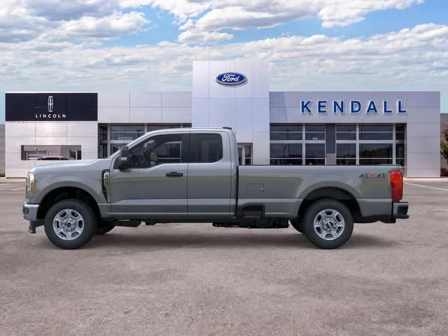 New 2026 Gray Metallic Ford XLT image 3