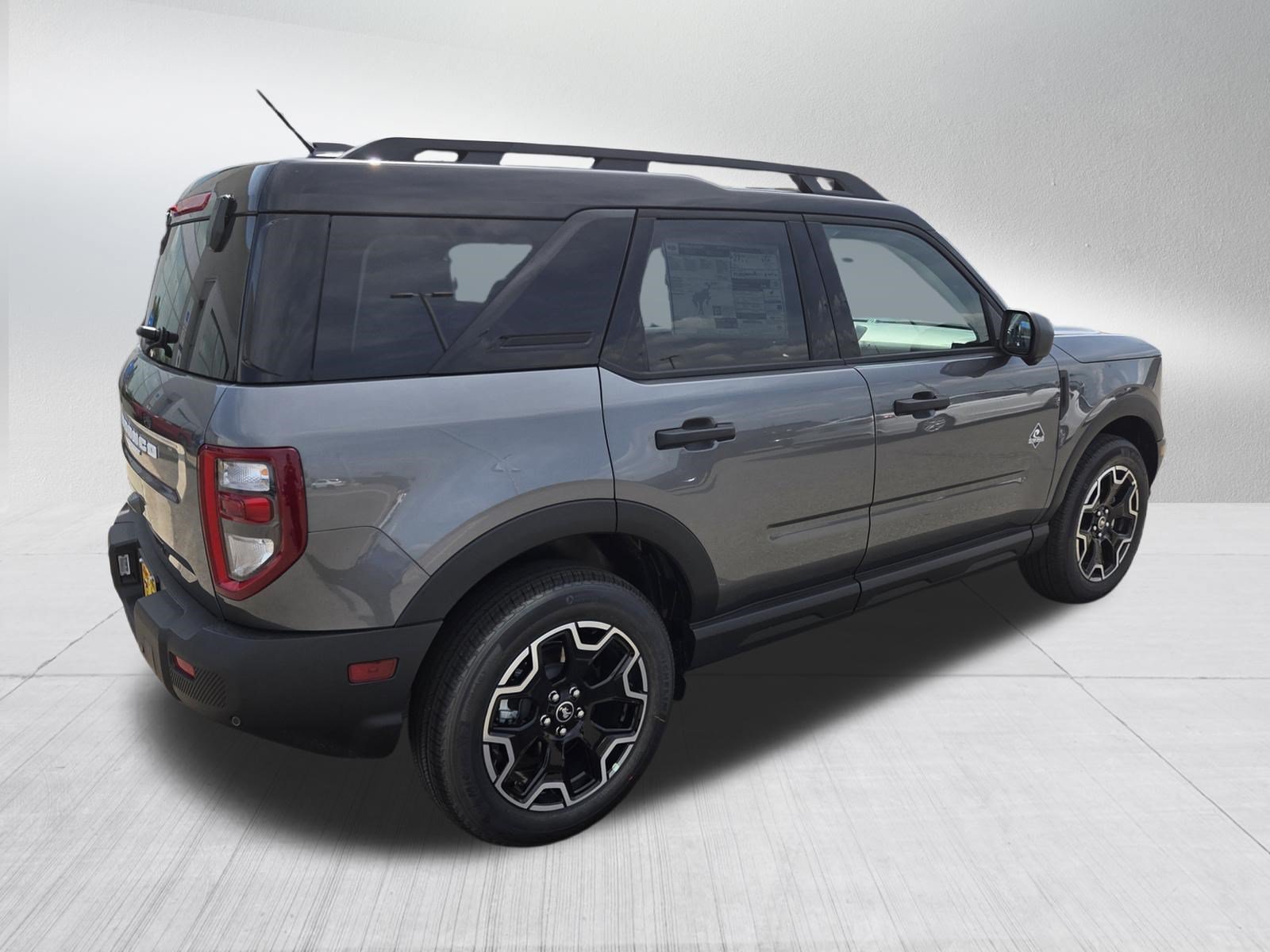 New 2026 Carbonized Gray Metallic Ford Outer Banks image 4