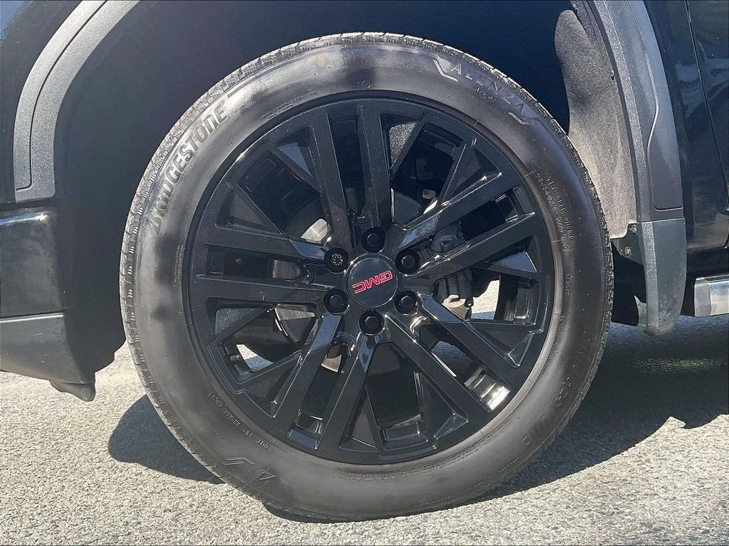 Used 2024 Black GMC Denali image 6