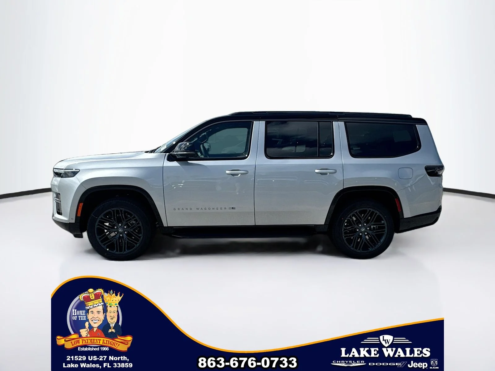New 2026 Silver-Zynith Exterior Paint Jeep Grand Wagoneer image 3