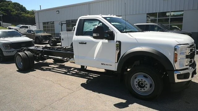 New 2026 White Ford XL image 5