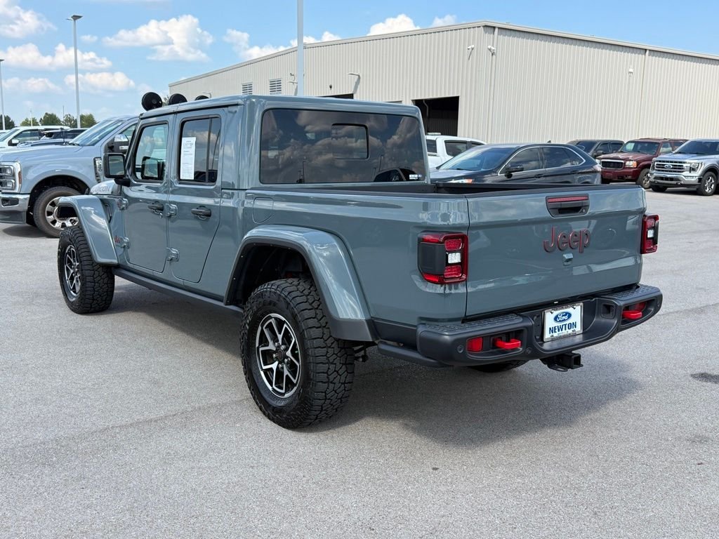 Used 2025 Gray Jeep Rubicon image 33