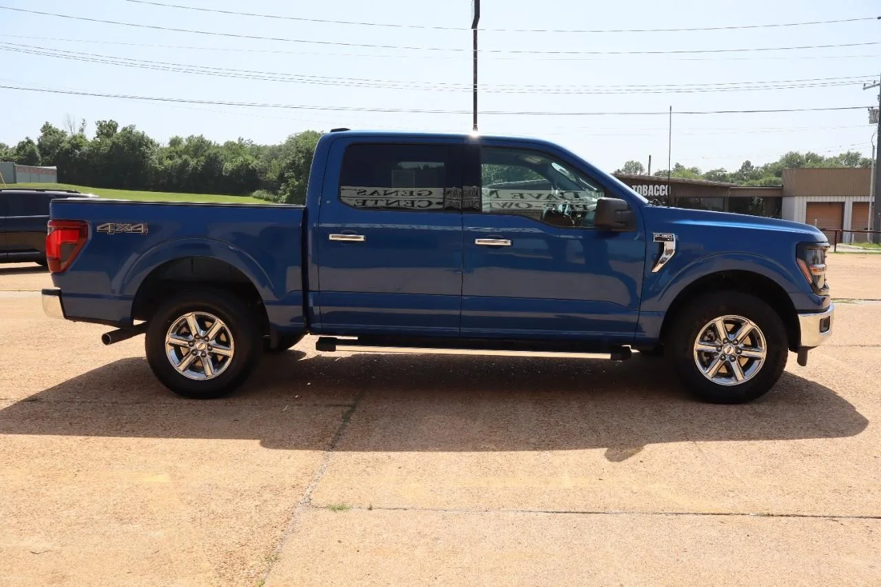 Used 2025 Atlas Blue Ford XLT image 7