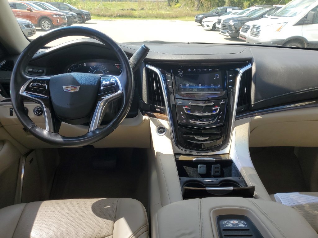 Used 2018 Crystal White Cadillac Premium Luxury image 19