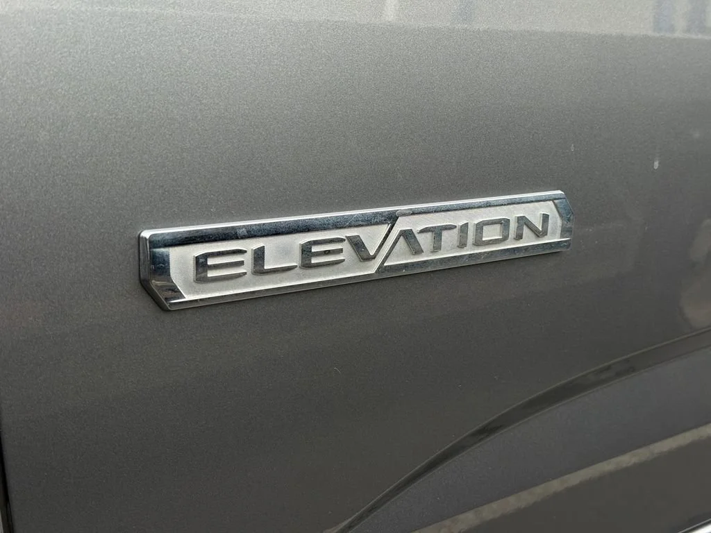 Used 2022 SATIN STEEL METALLIC GMC 4WD Elevation image 20