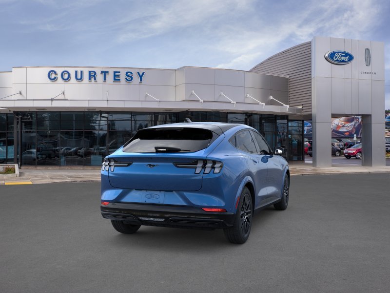 2025 Ford Mustang Mach-E Premium - Photo 8