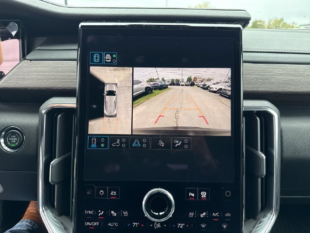 2027 GMC Acadia Denali - Photo 23