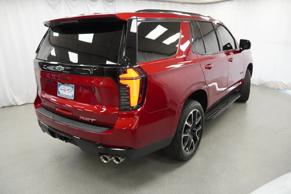 2025 Chevrolet Tahoe RST - Photo 8