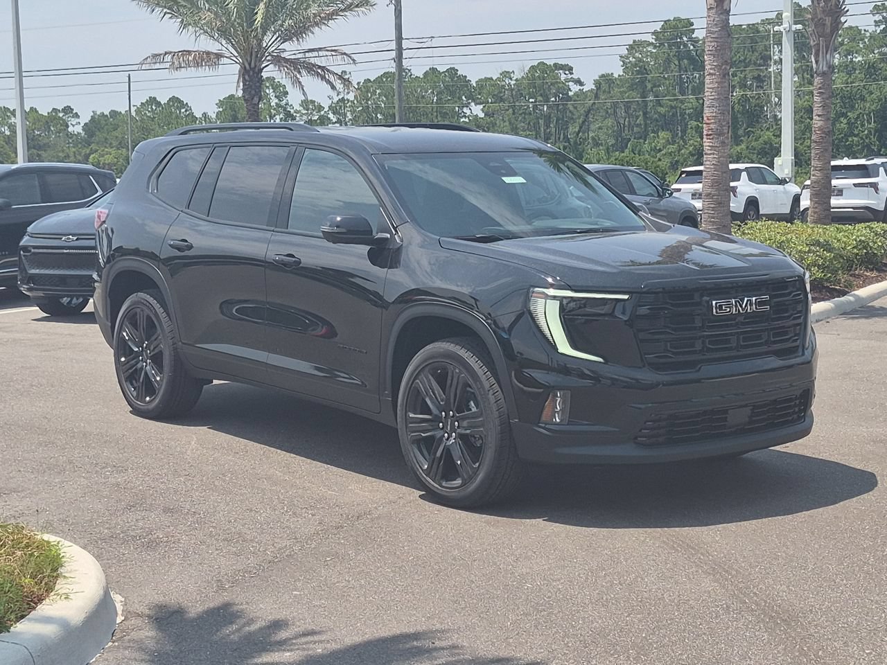2026 GMC Acadia Elevation - Photo 2