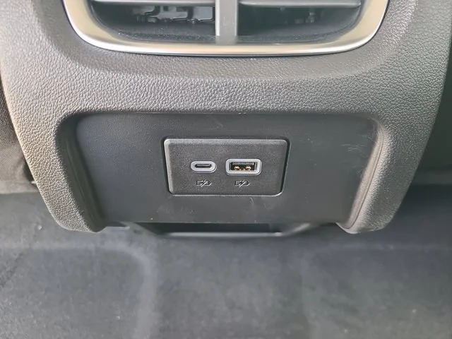 New 2026 Summit White Chevrolet 2LT image 16