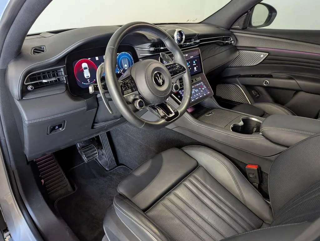Certified Used 2023  Maserati Modena image 37